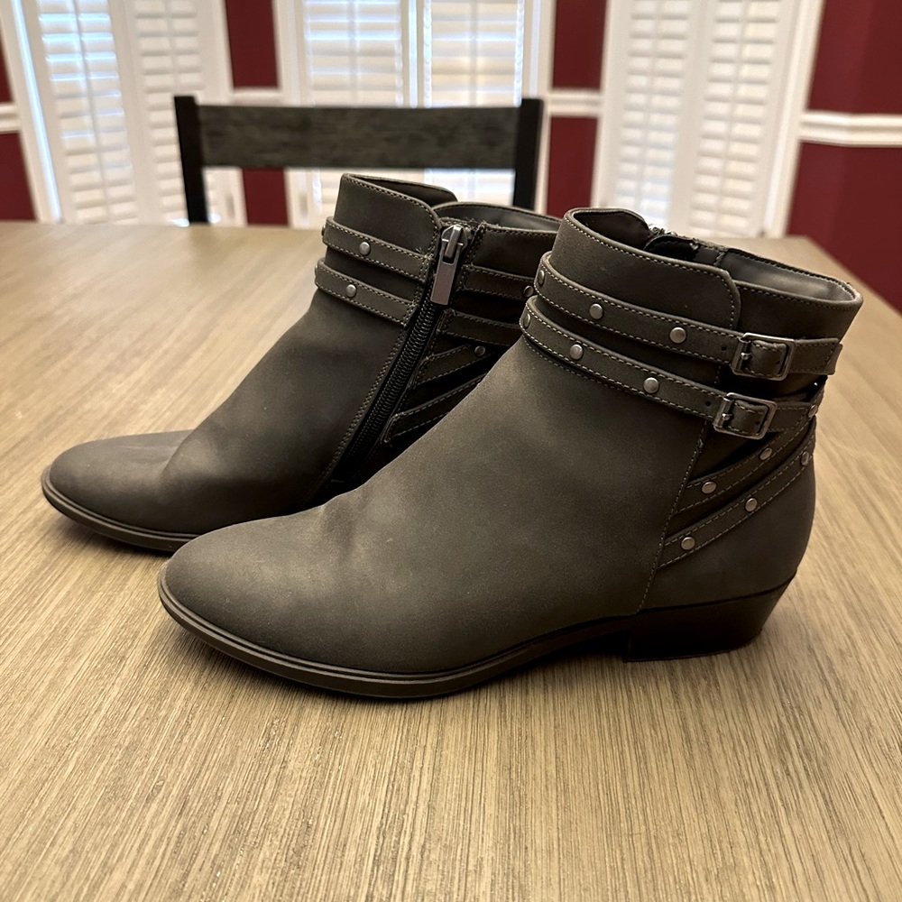 ⭐️2for$15⭐️ Ankle boots